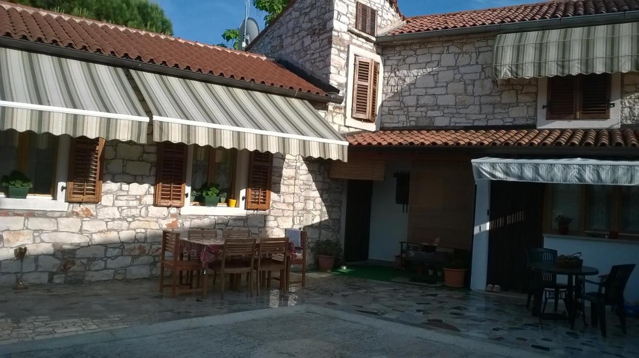 Apartments Marija أوماغ المظهر الخارجي الصورة